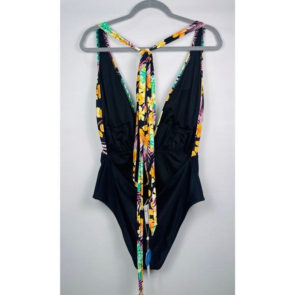 NWT Cupshe Valeria Criss Cross Tropical One Piece Swimsuit Women’s 2XL - Picture 10 of 11